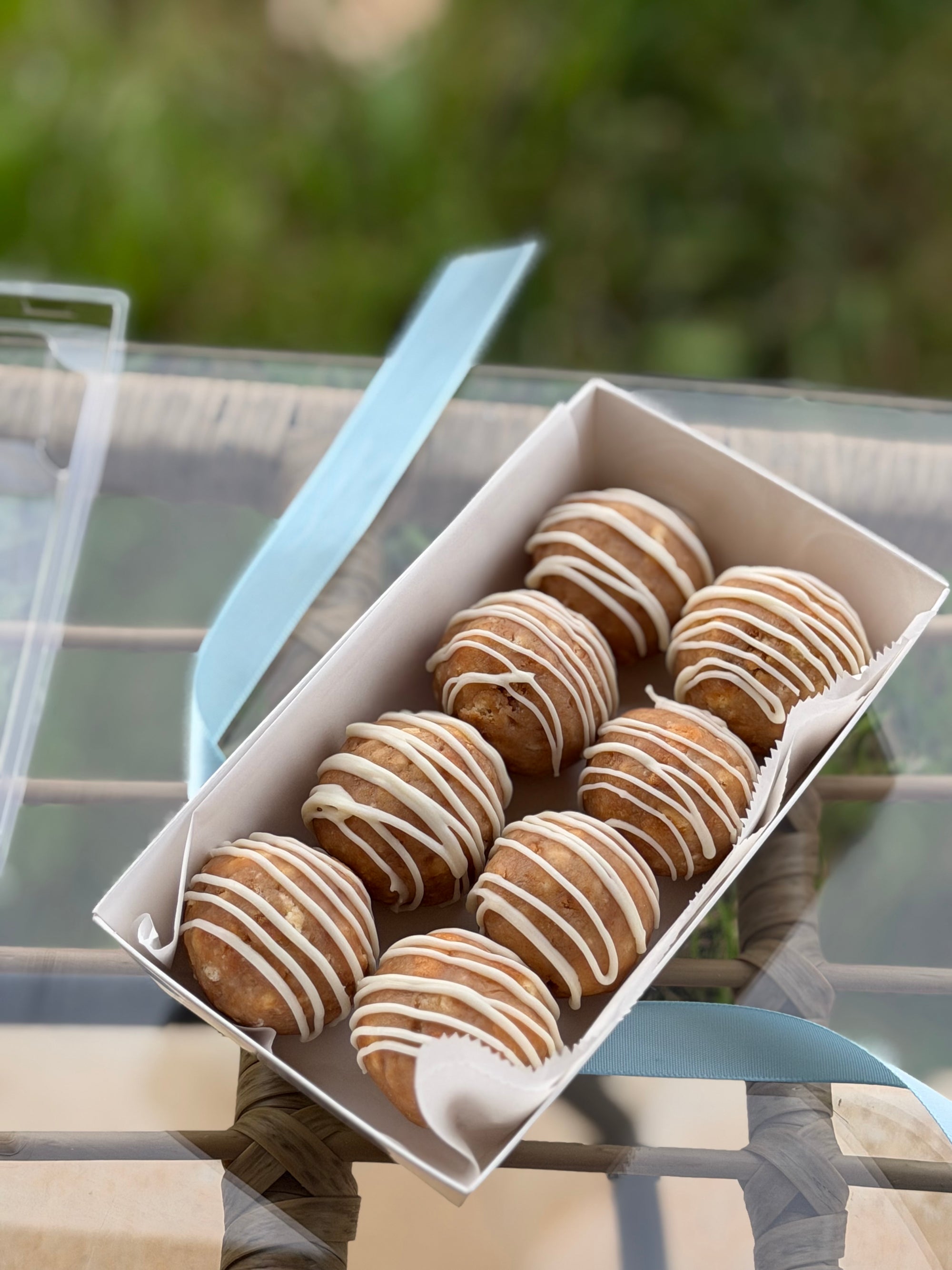 White chocolate balls